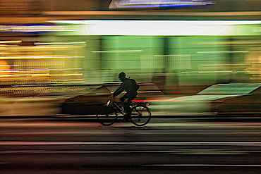 Mann auf Fahrrad (alt)